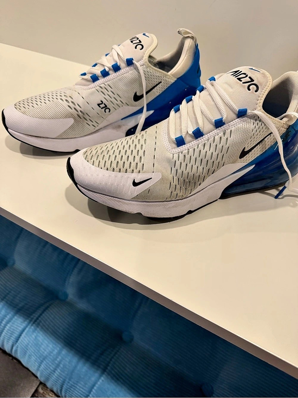 Men Nike Air Max 270 Women's White & Blue Sneakers Like New